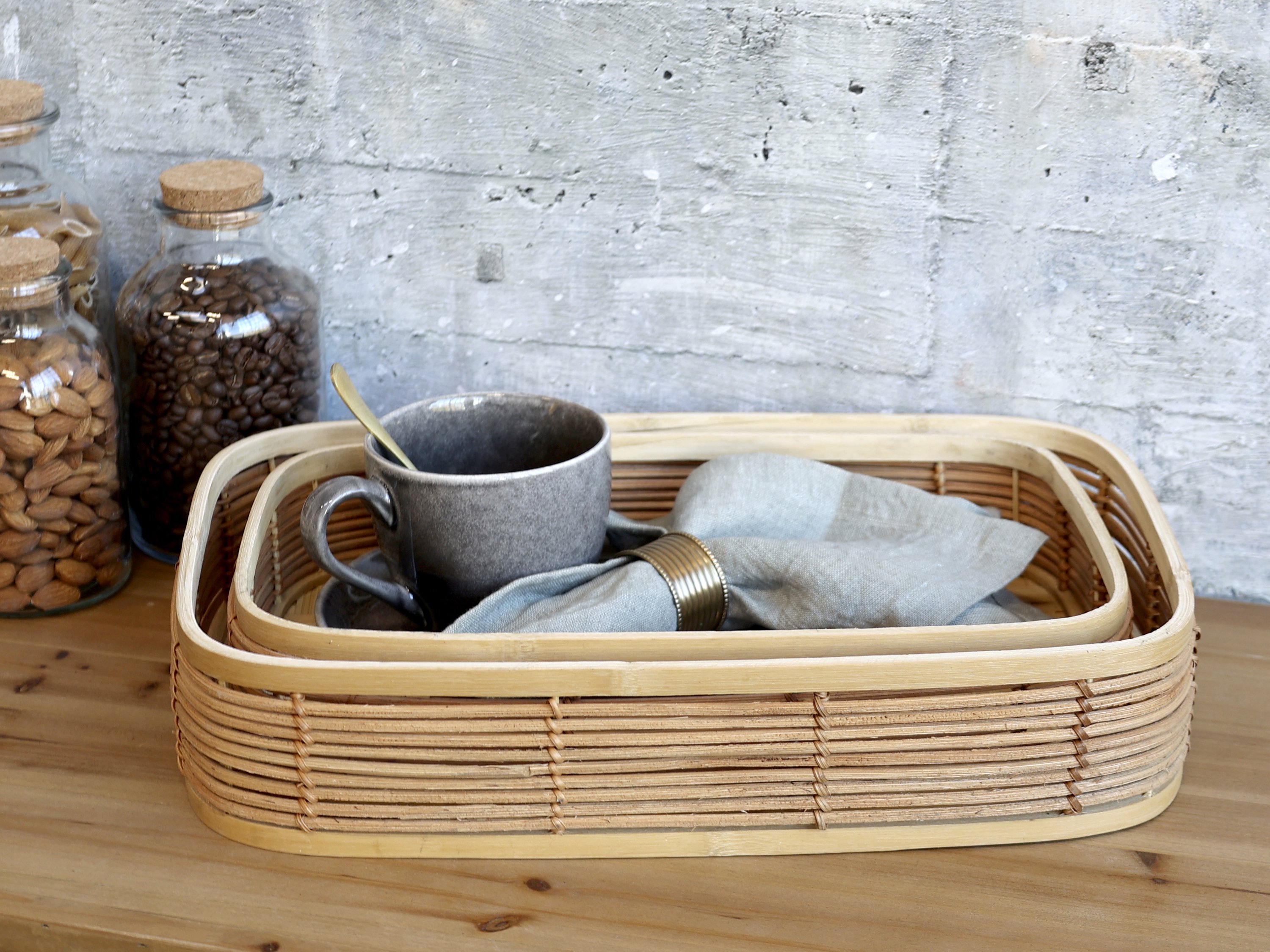 Chic Antique, Bakke i bambus og rattan
