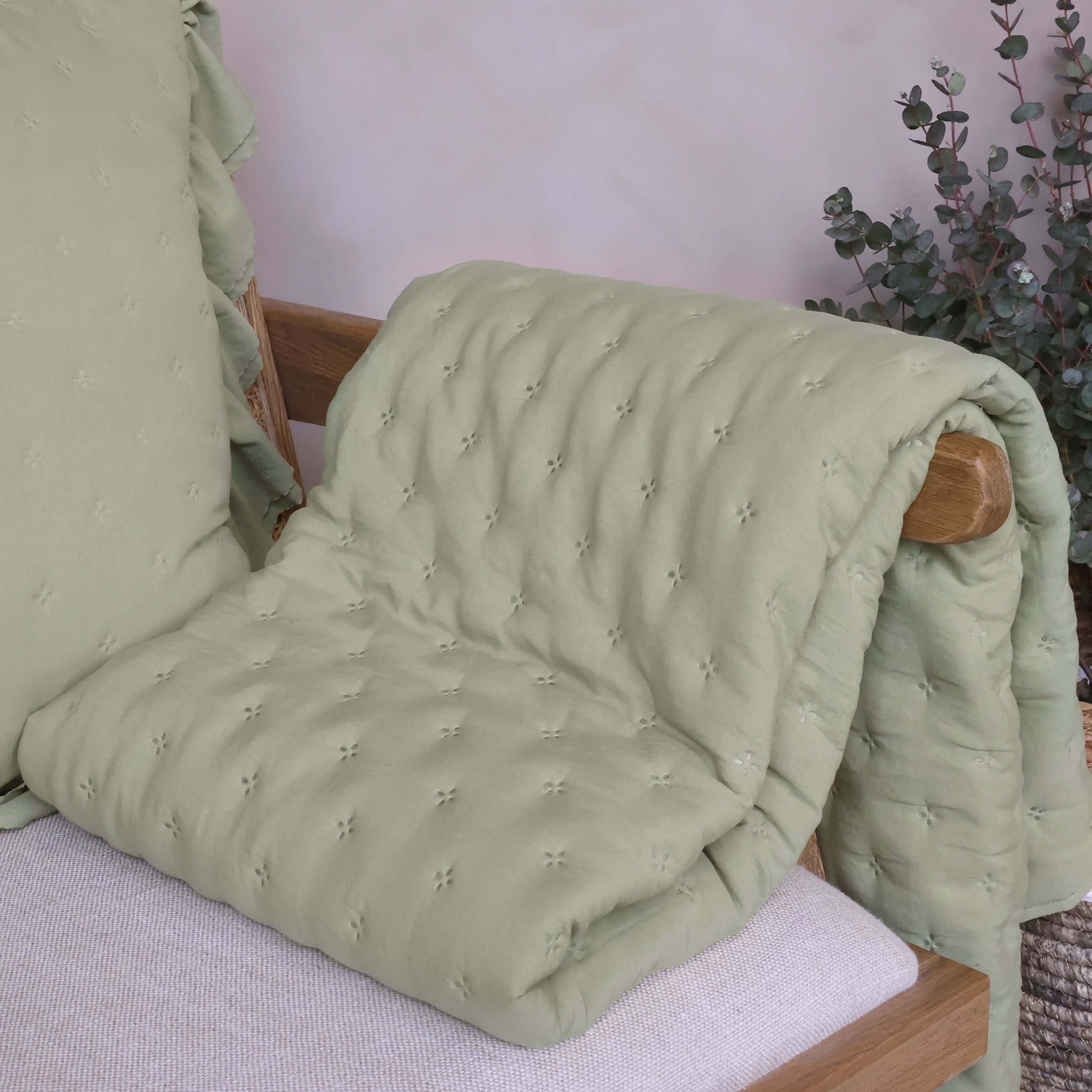 Chic Antique, Aix, Soft Quilt, L180/B130 cm., verte