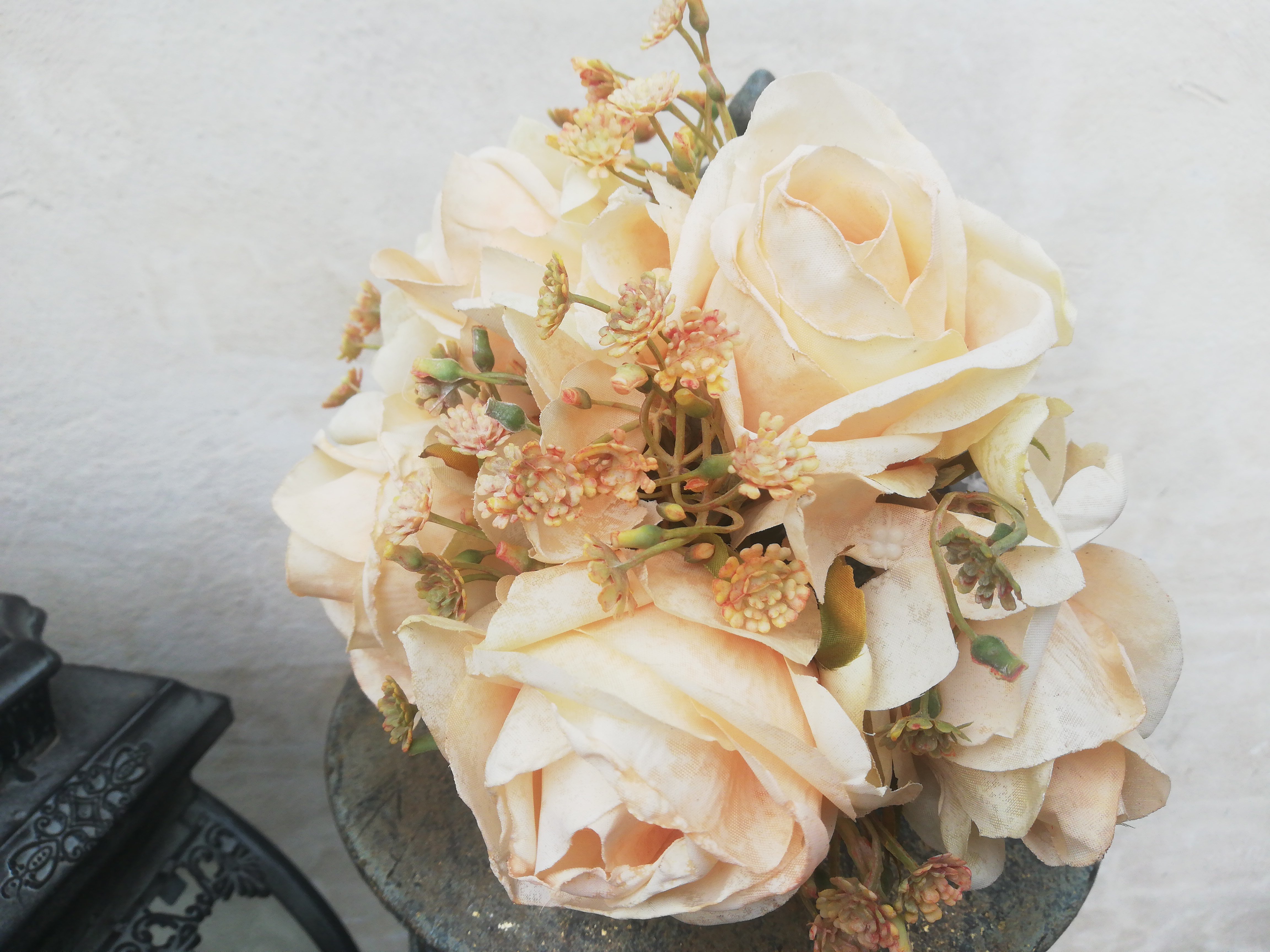 DEKO FLORALE, Kunstig buket med roser, Cream