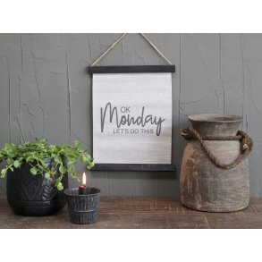 Chic Antique, Lrred til ophng, Ok, monday let's do this