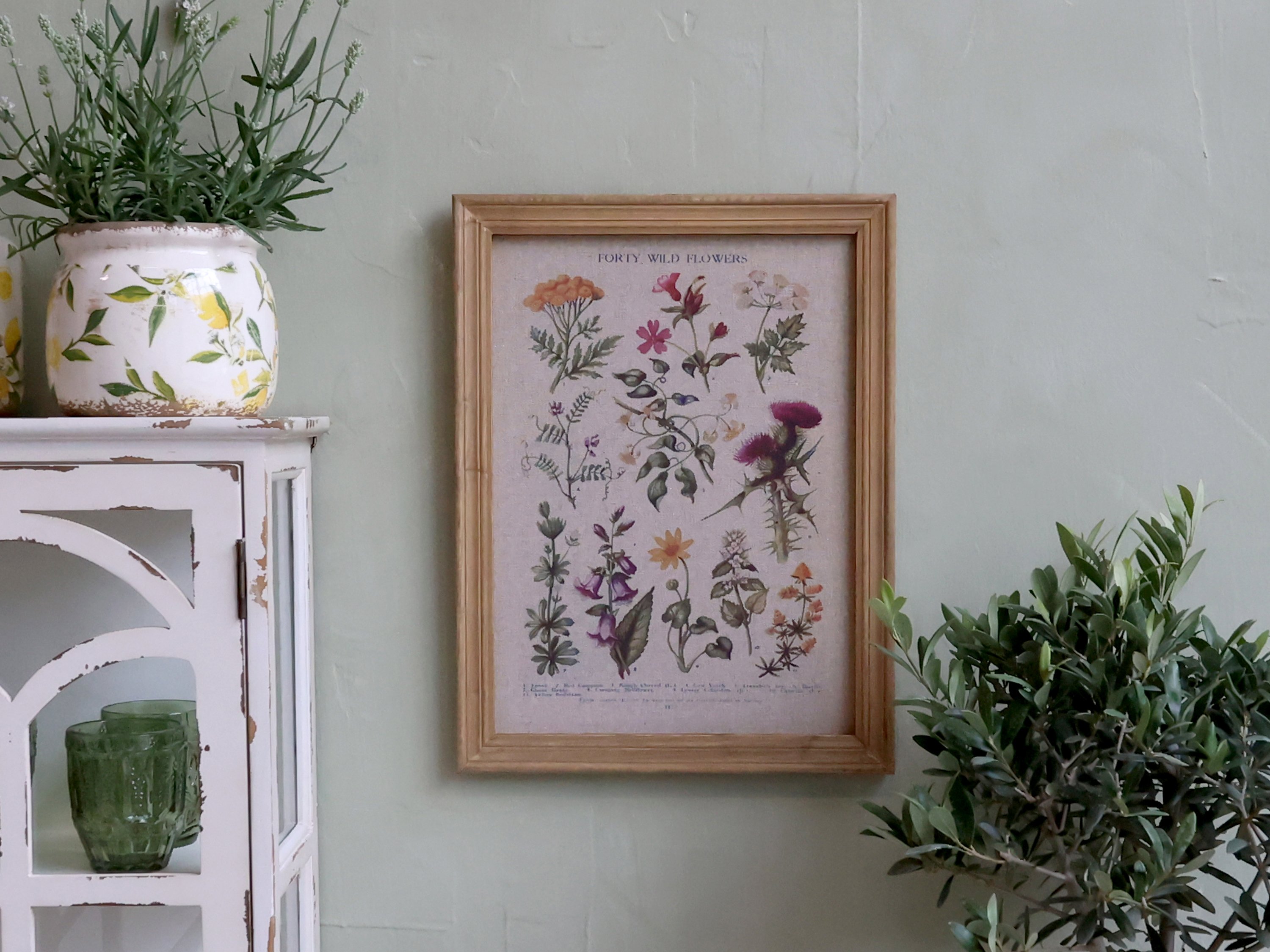 Chic Antique, Billede med vilde blomster