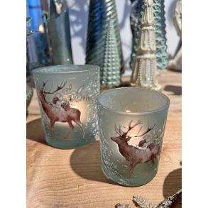 La Vida, Fyrfadsstage med rensdyrmotiv