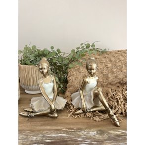 La Vida, Ballerina i hvid kjole, siddende