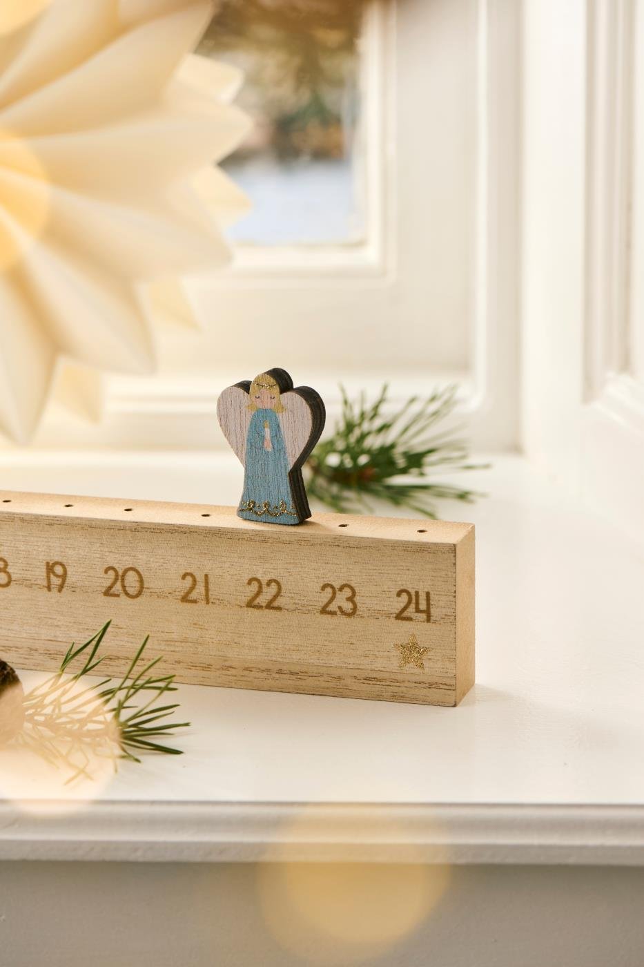 Ib Laursen, Julekalender 1-24, engel