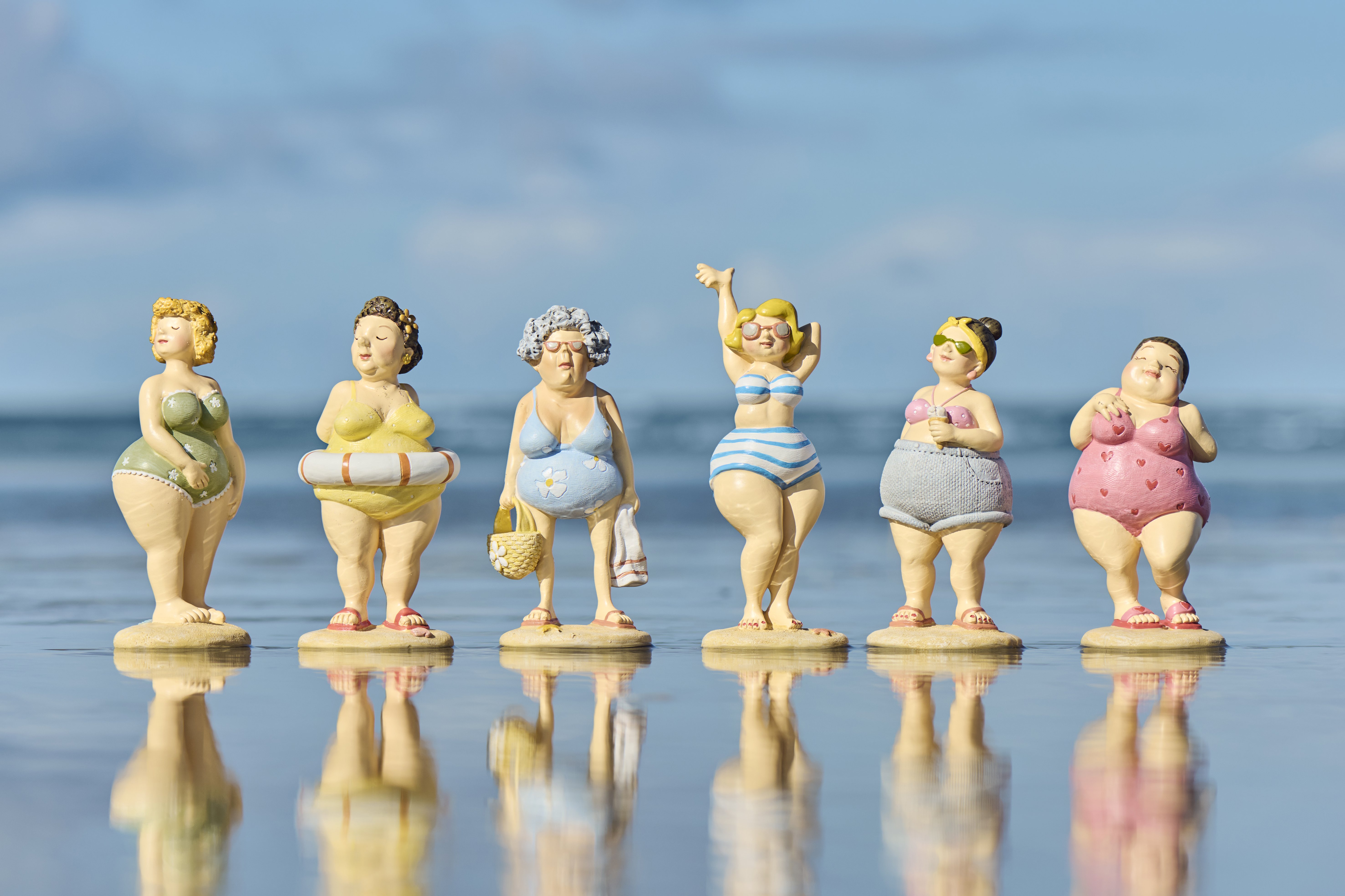 Ib Laursen, Damer i badet�j, pris pr. stk.