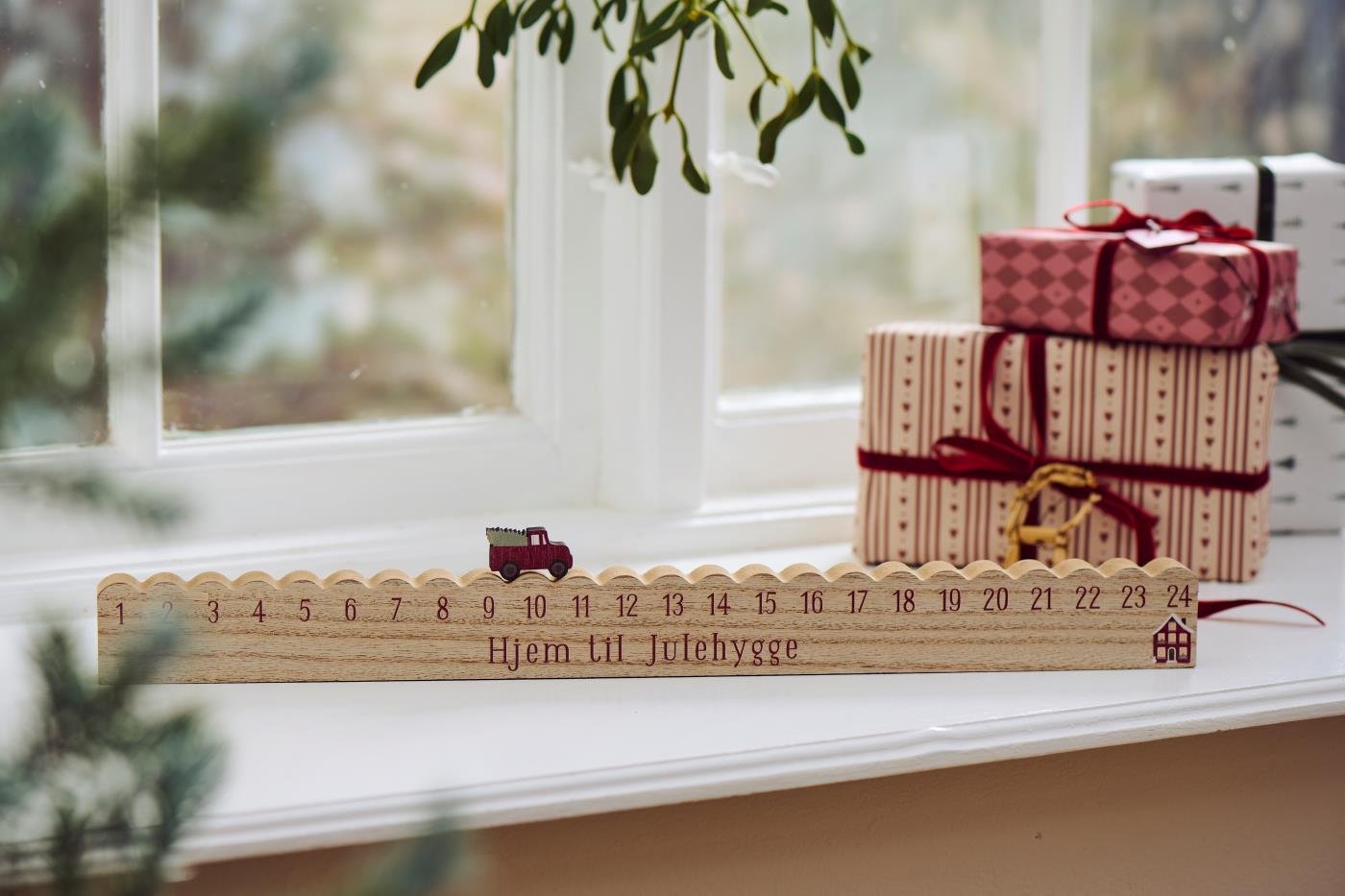 Ib Laursen, Julekalender 1-24, hjem til julehygge