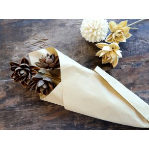 Chic Antique, Trrede Dahlia Blomster, mocca