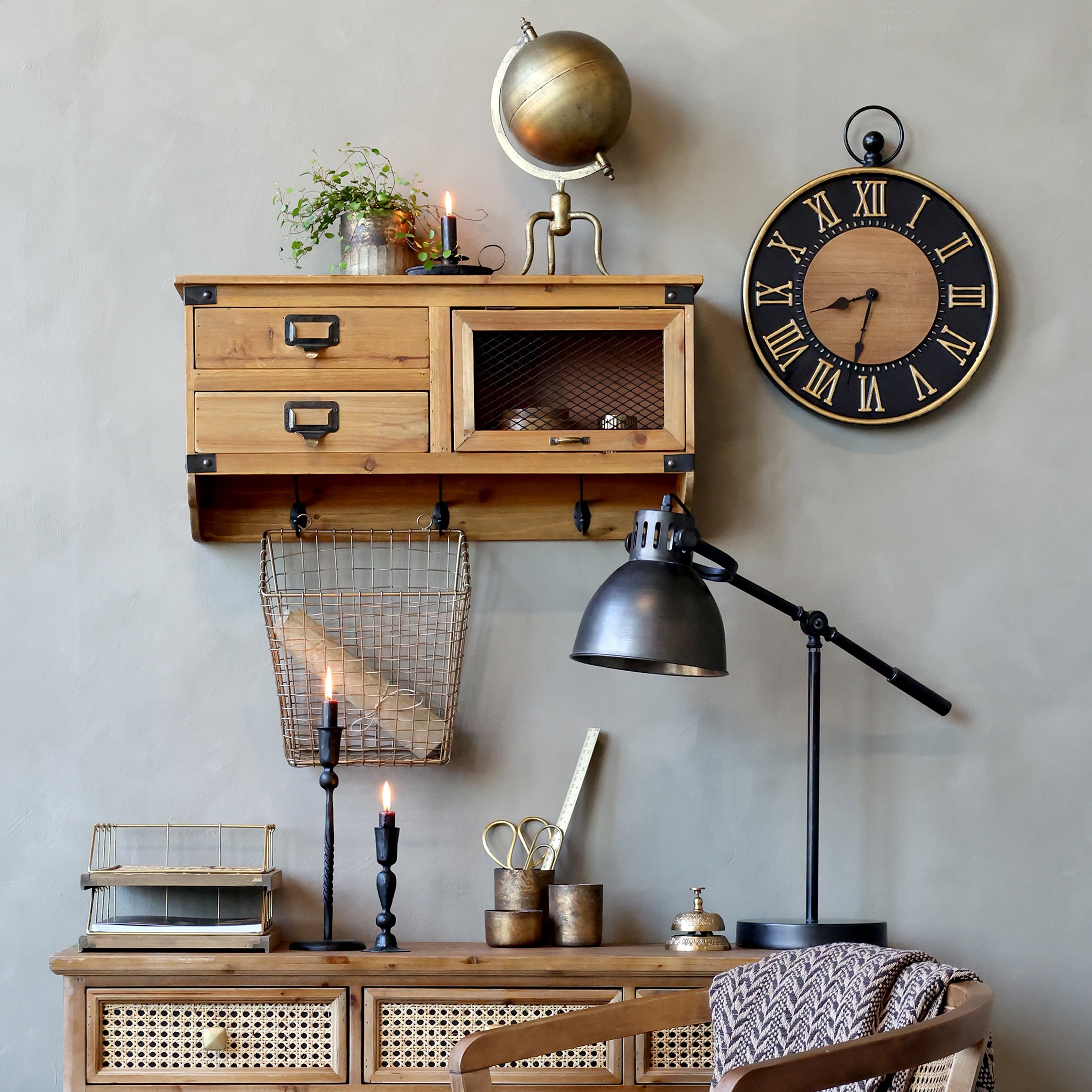 Chic Antique, Hylde med 2 skuffer og 3 knager