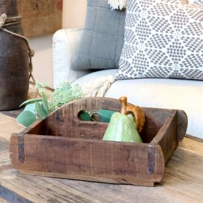 Chic Antique, Grimaud kasse med h�ndtag.