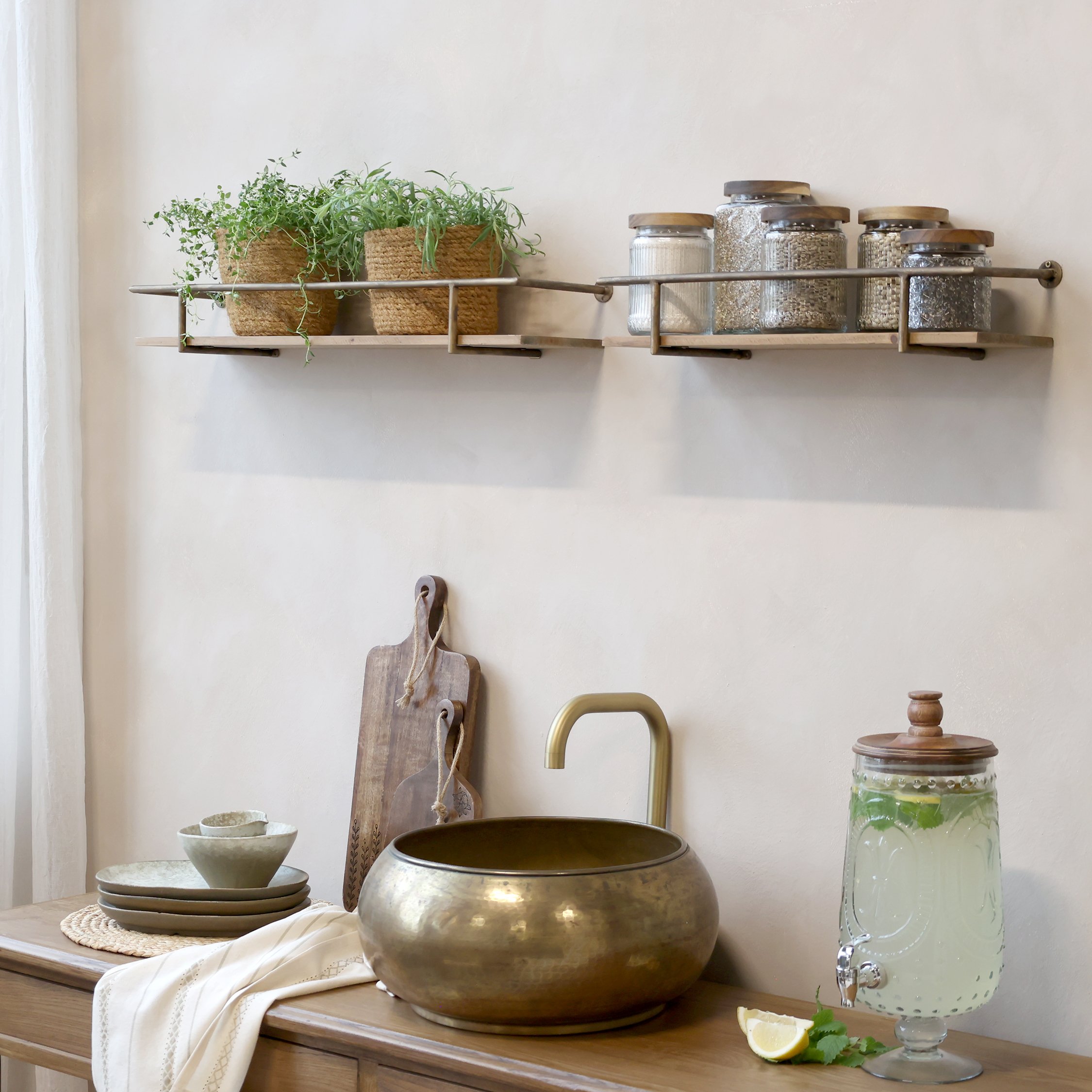 Chic Antique, Hylde med bund i tr�