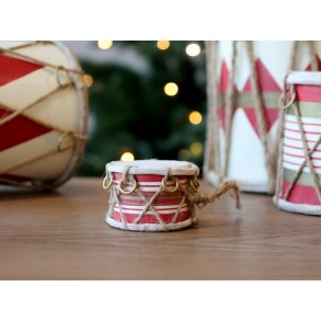 Chic Antique, Vintage tromme med lder hndlavet