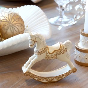 Chic Antique, No�l, Gyngehest