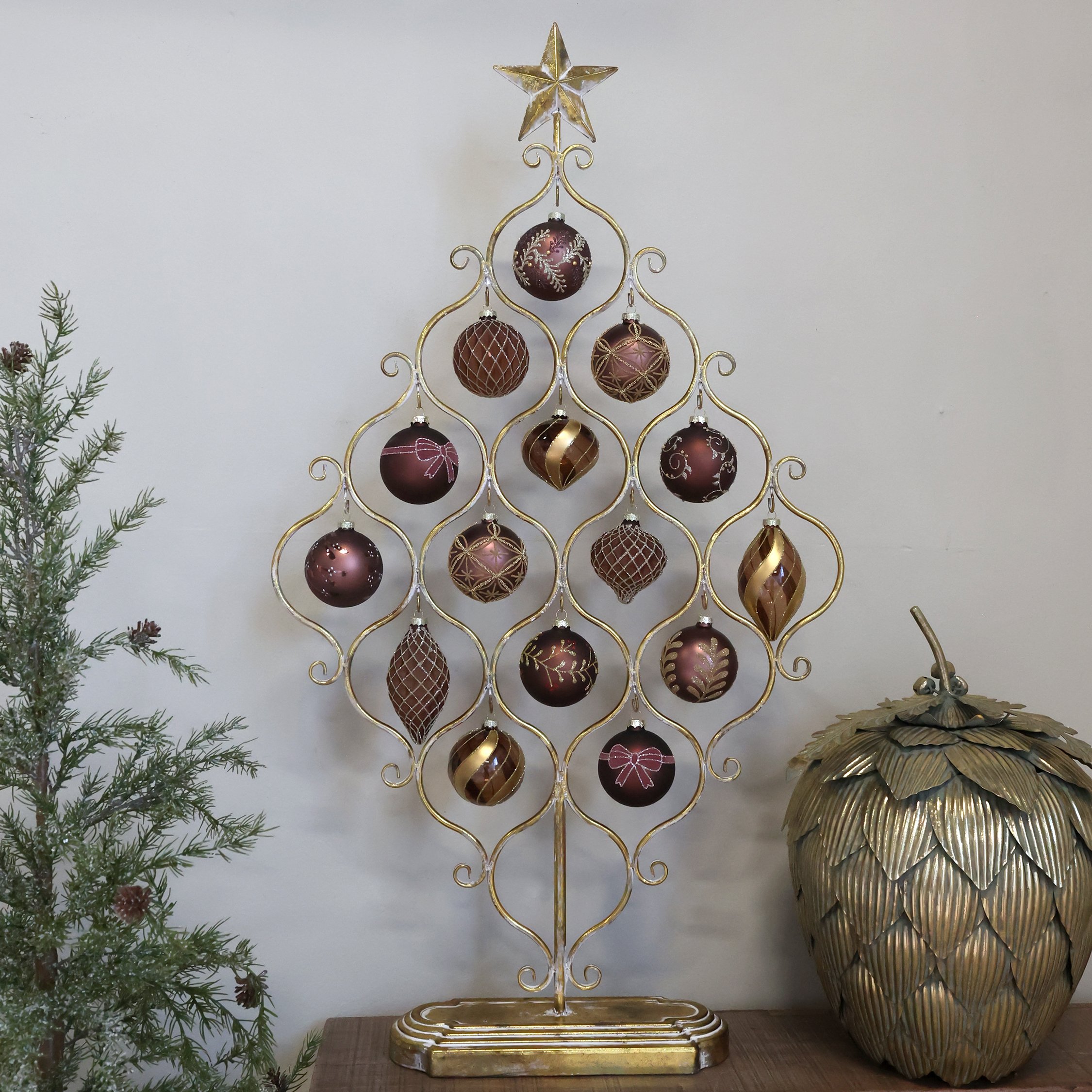 Chic Antique, Stativ med stjerne p� top