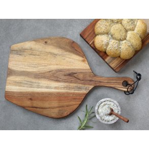 Chic Antique, Laon Tapasbrt, akacietr