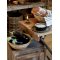 Chic Antique, Tours hj skl i tr med udskring