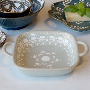 Chic Antique, Ar�s Ramakin med hanke, fransk gr�