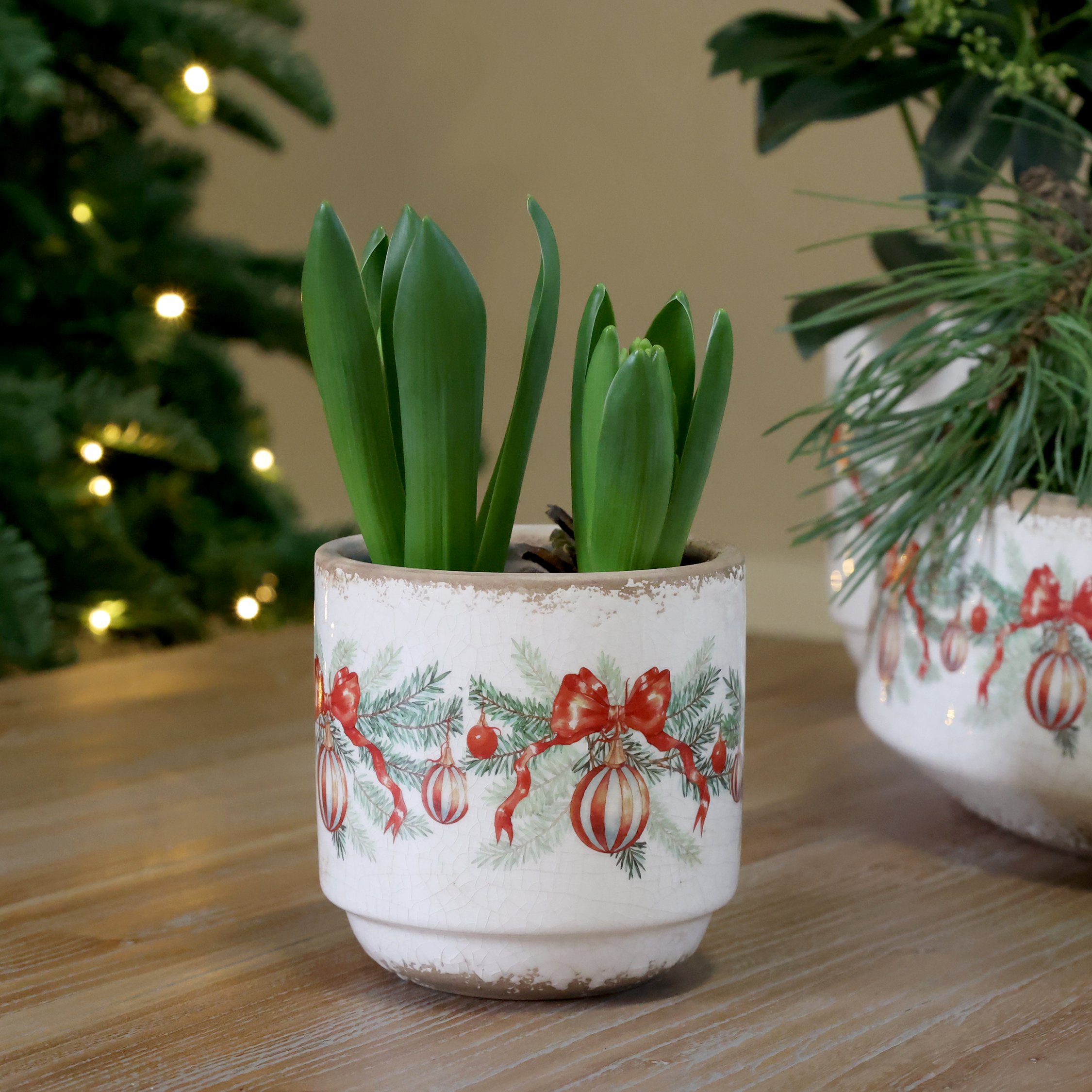 Chic Antique, Skjuler med julekugle og sl�jfe