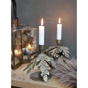 Chic Antique, Lysestage med blade