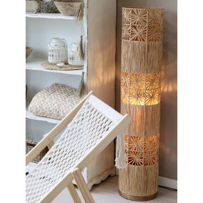 Chic Antique, Standerlampe i naturflet