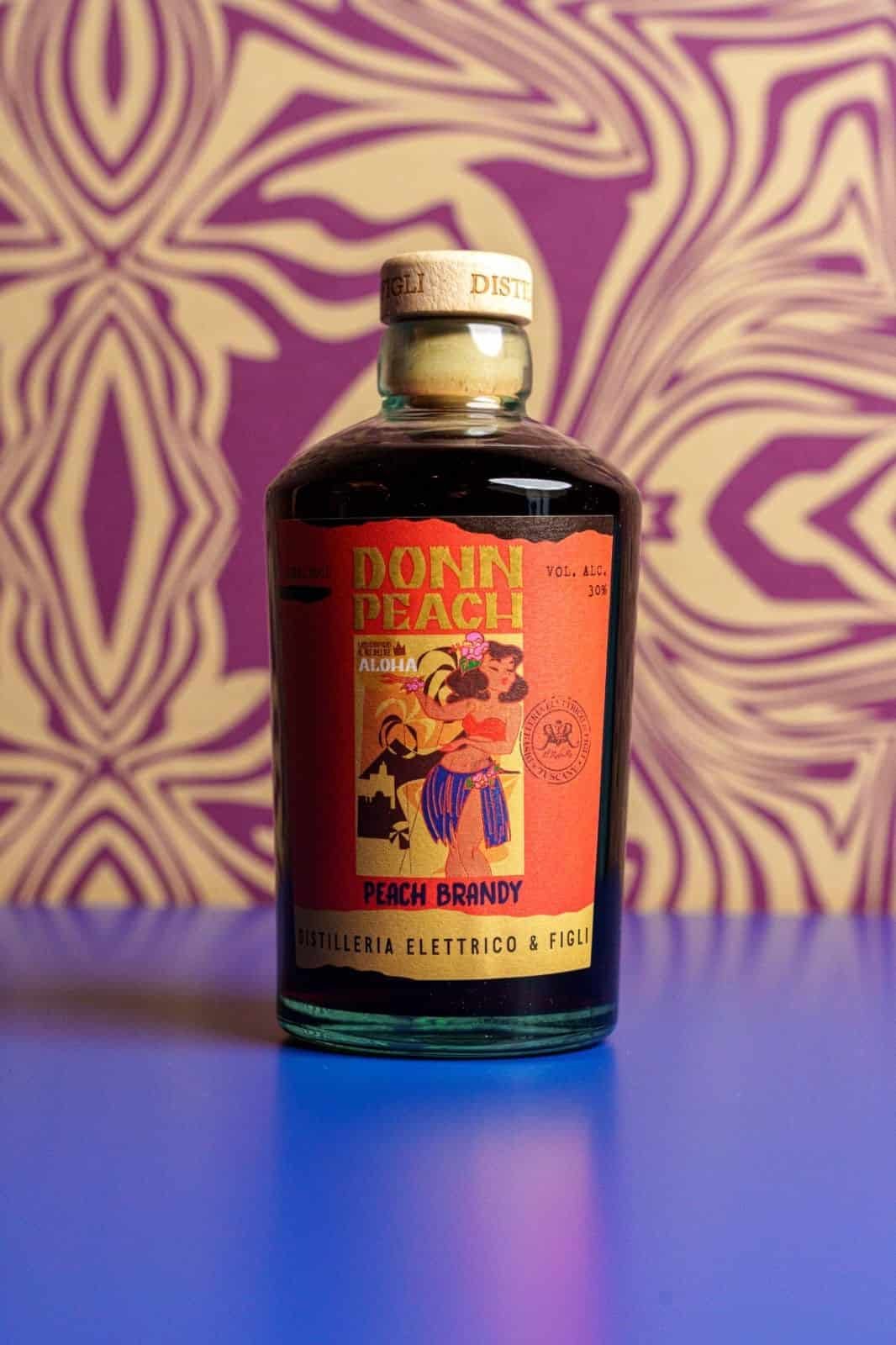 LOWIN, Donn Peach Brandy, 30 %, 50 cl. 