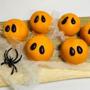 Tr�fleriet i Thy, Tr�ffel med skildpaddefyld, Halloween