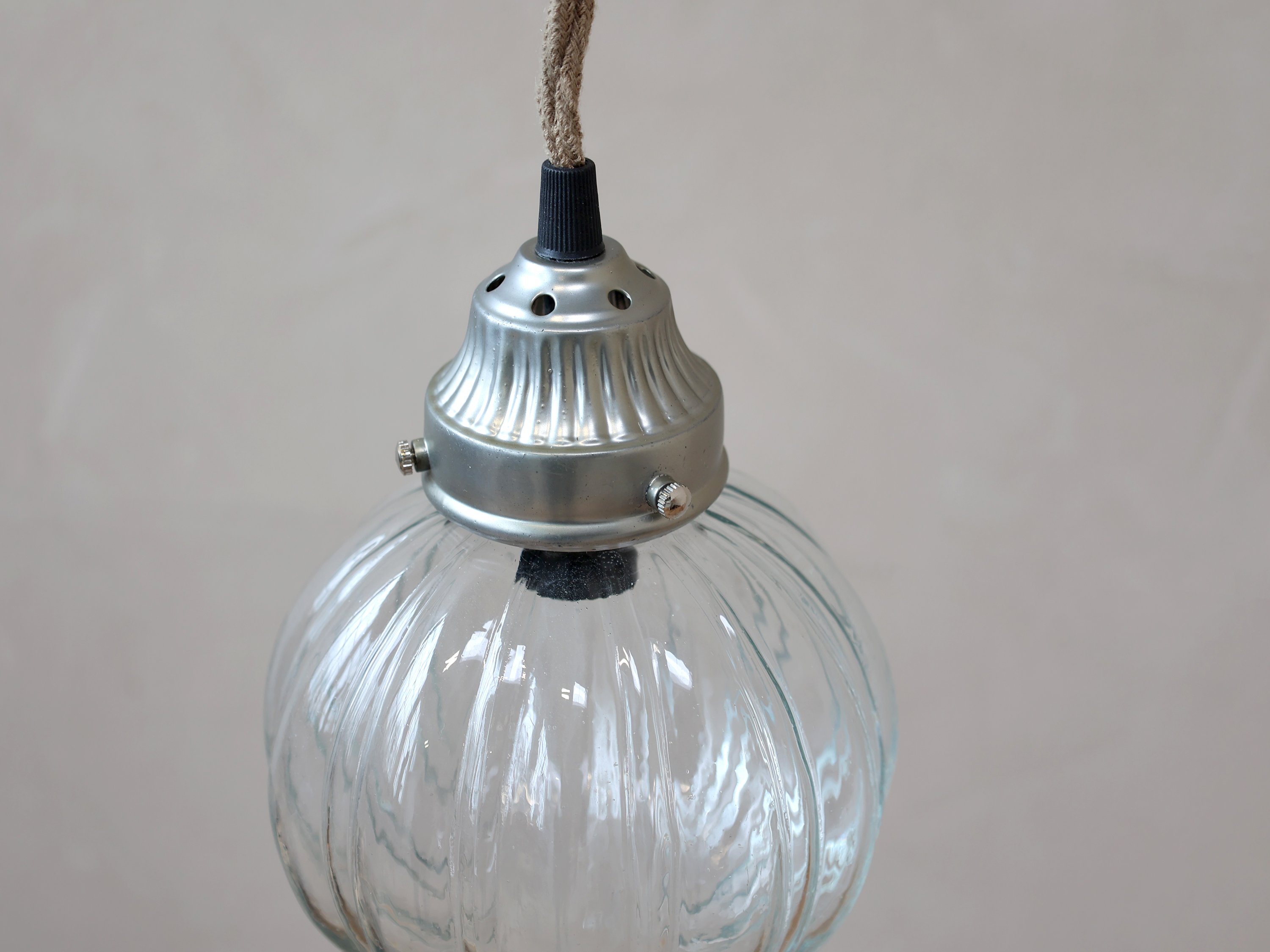 Chic Antique, Lampe kugle med riller h�ndlavet