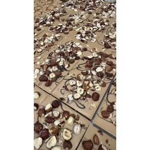 Chokolenten, Dulche chokolade med hasseln�dder, ca. 95 g