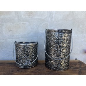 Chic Antique, Hurricane med hank