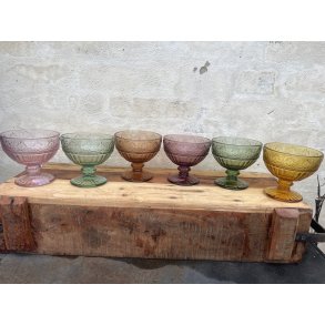 Chic Antique, Saint-milion Glas med fod, 260ml.