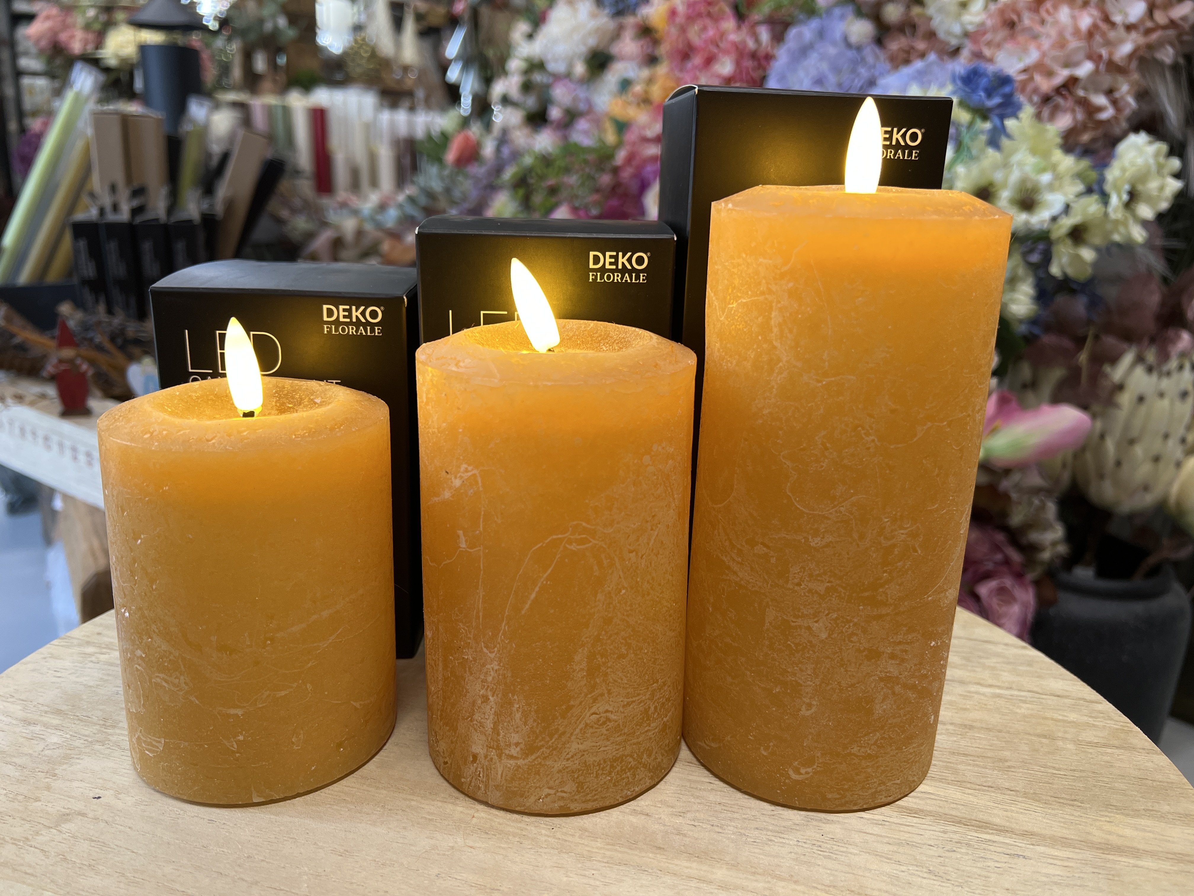 DEKO FLORALE, Bloklys LED, honey, 7,6 cm. i diameter