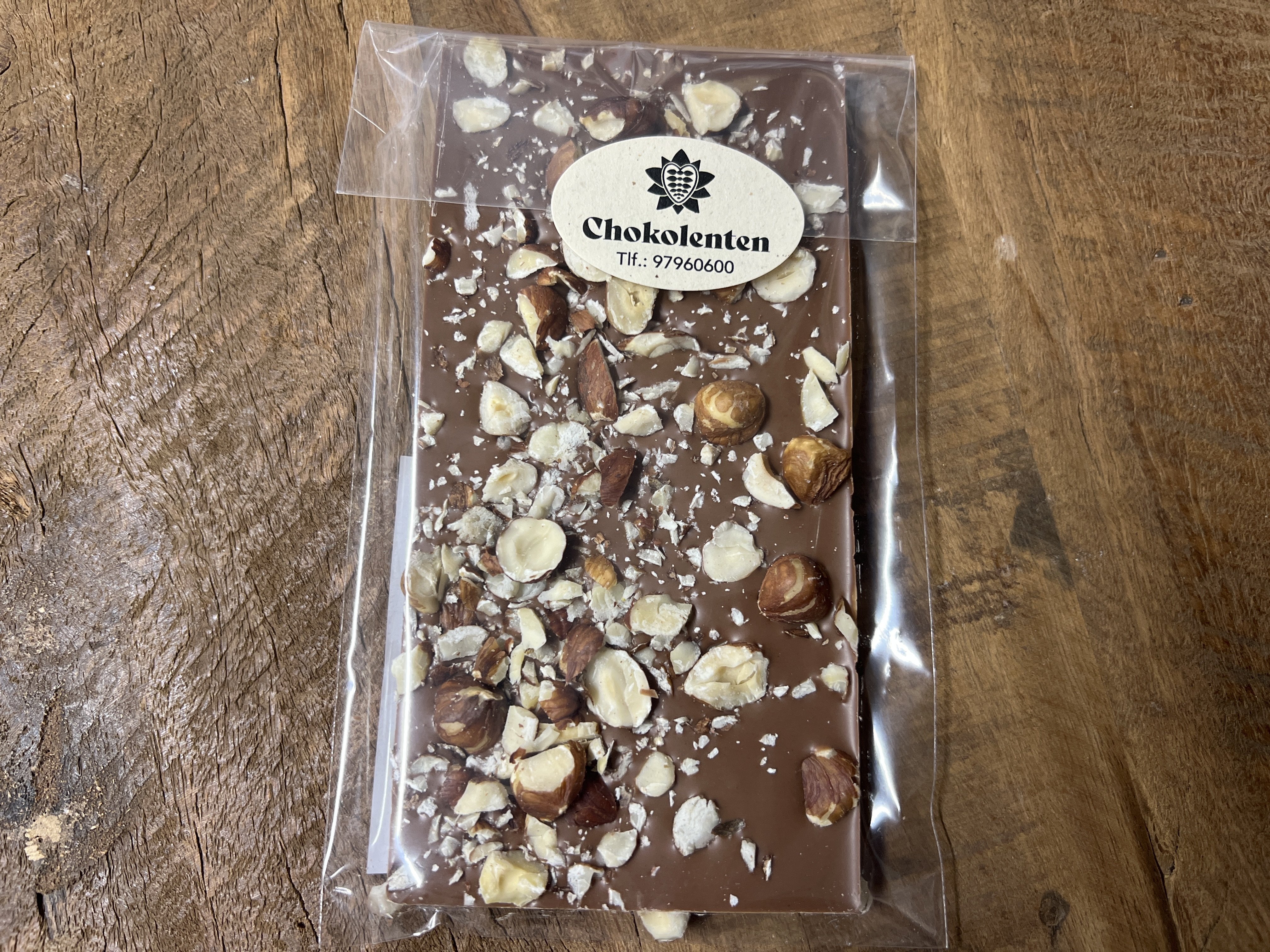 Chokolenten, Lys chokolade med hasseln�dder, ca. 95 g