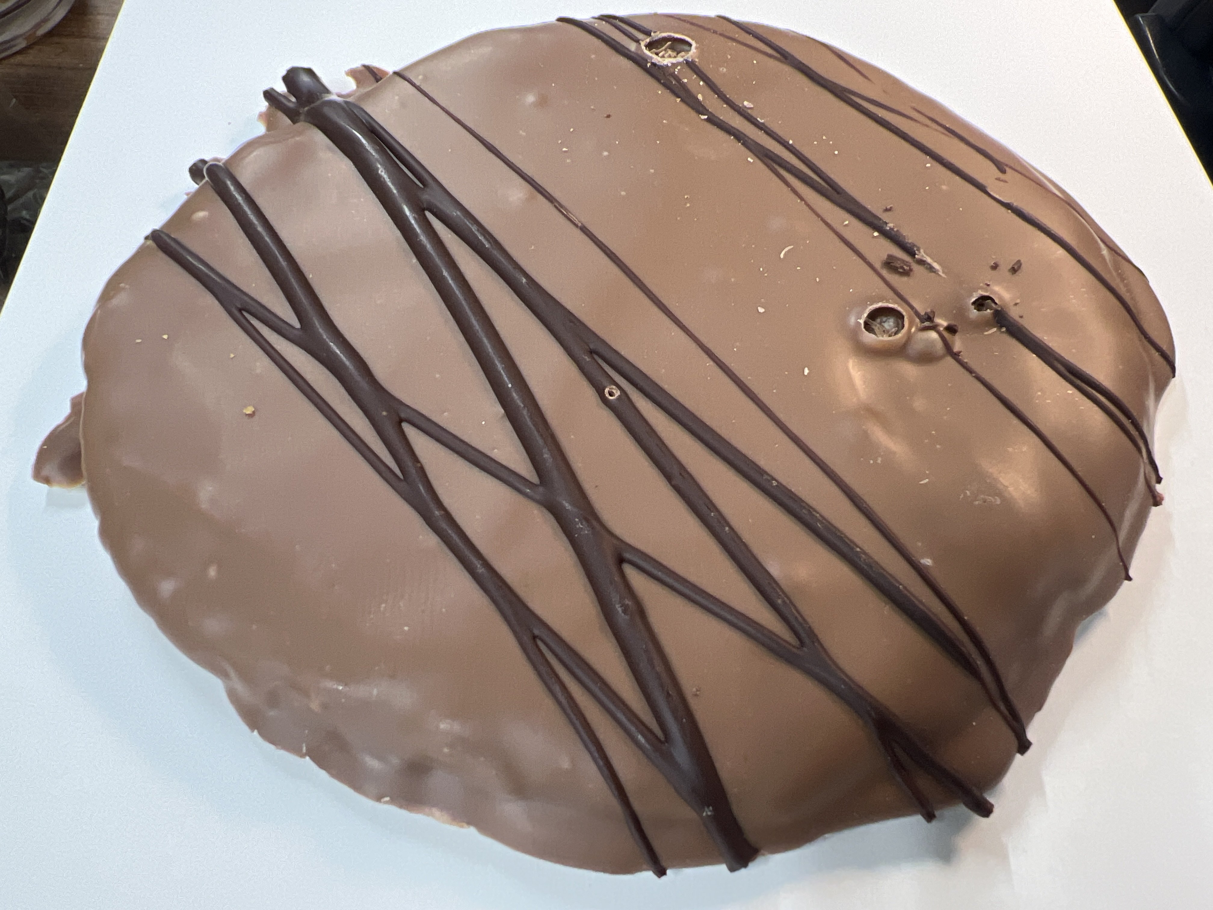 Chokolenten, Thy Kukies: Lys chokolade og lys hasseln�ddecreme (Bueno inspireret) 