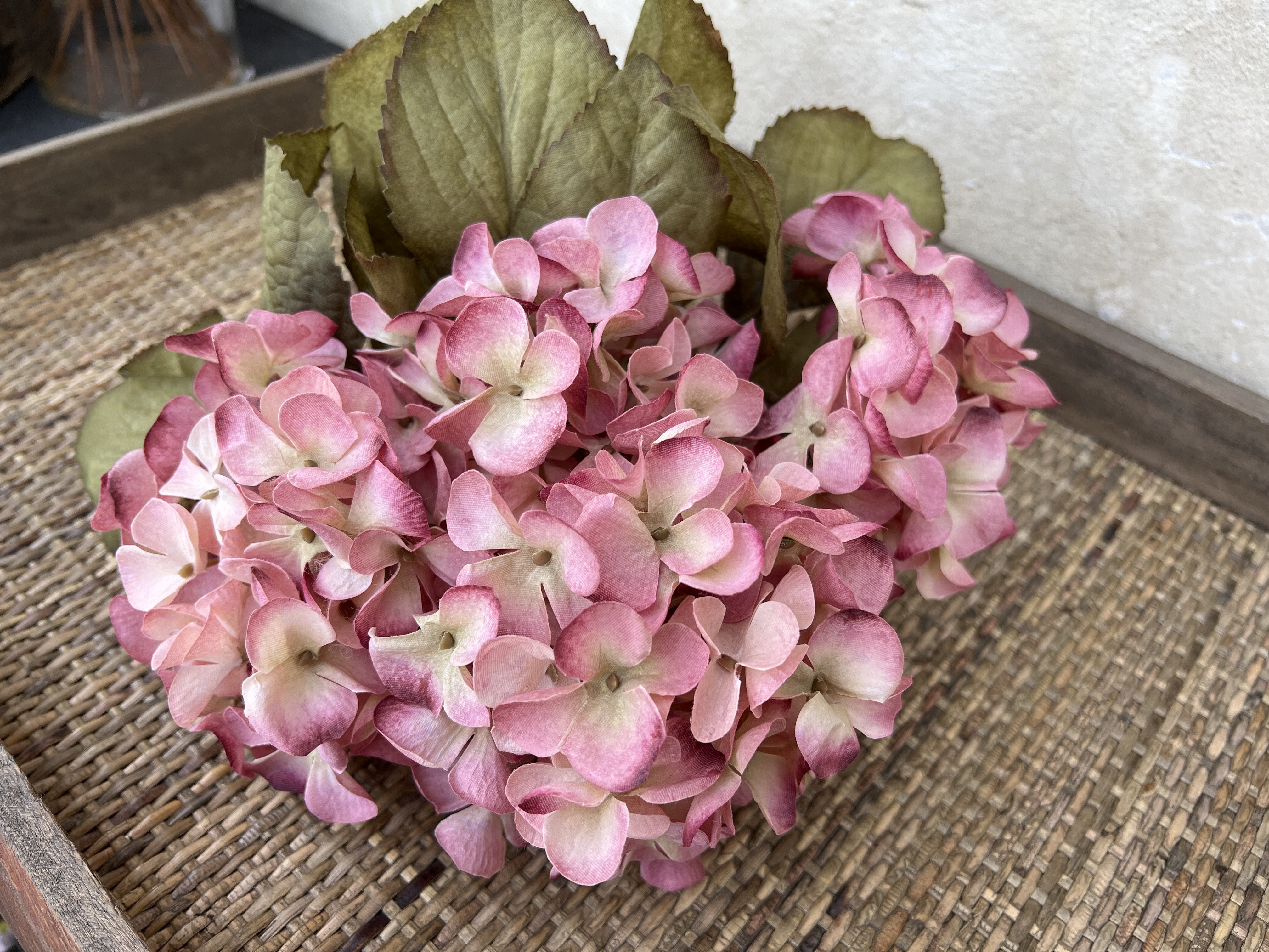 DEKO FLORALE, Kunstig hortensia, 40 cm, lyserd