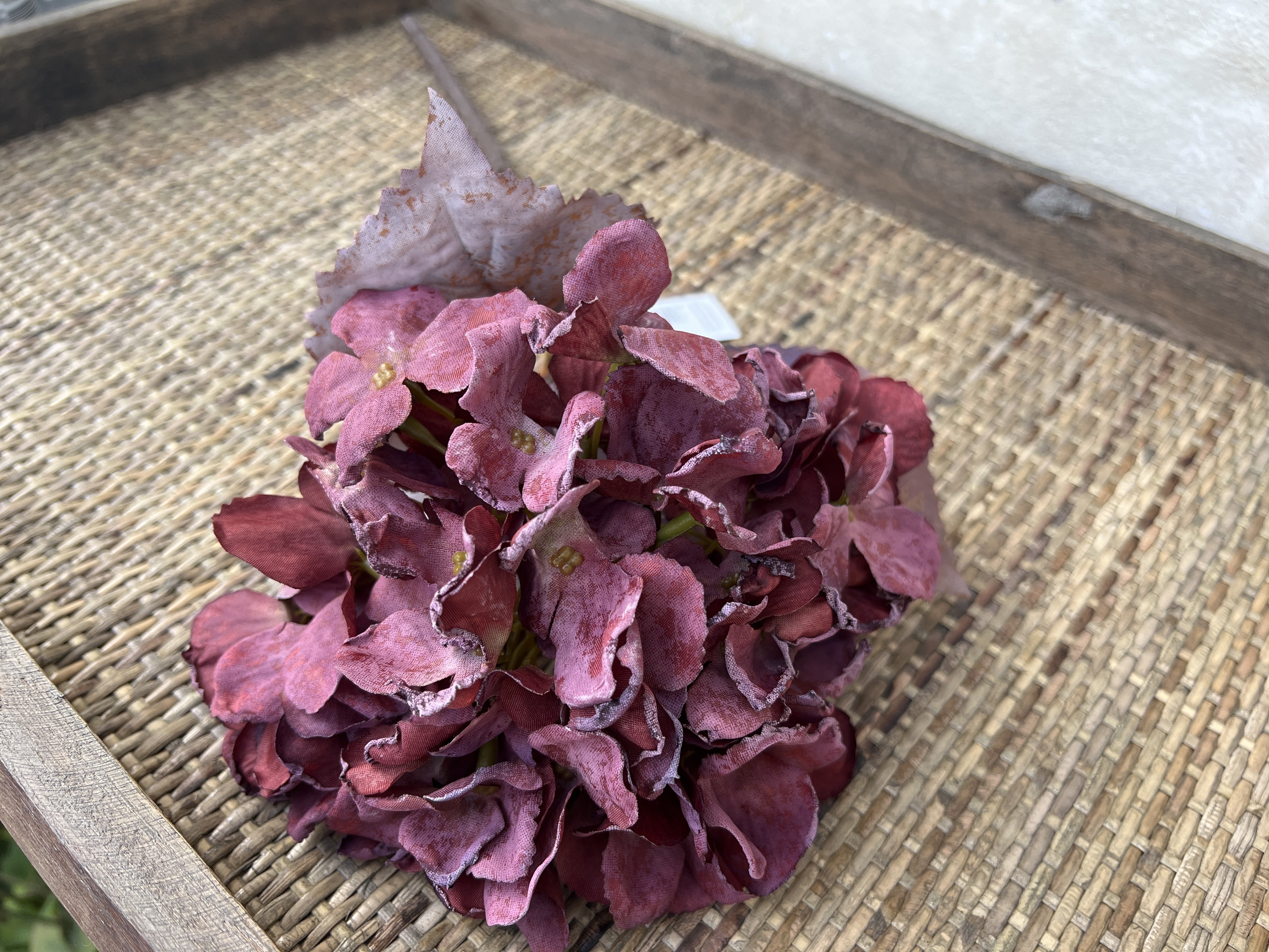 DEKO FLORALE, Kunstig hortensia, 48 cm, rd
