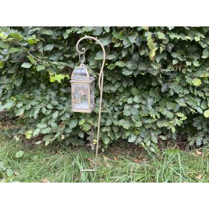 DEKO FLORALE, Lanterne med spyd p ophng