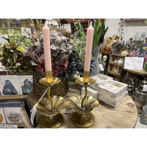 Chic Antique, Lysestage med blad dekor