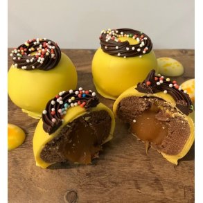 Tr�fleriet i Thy, P�ske tr�ffel med romcreme